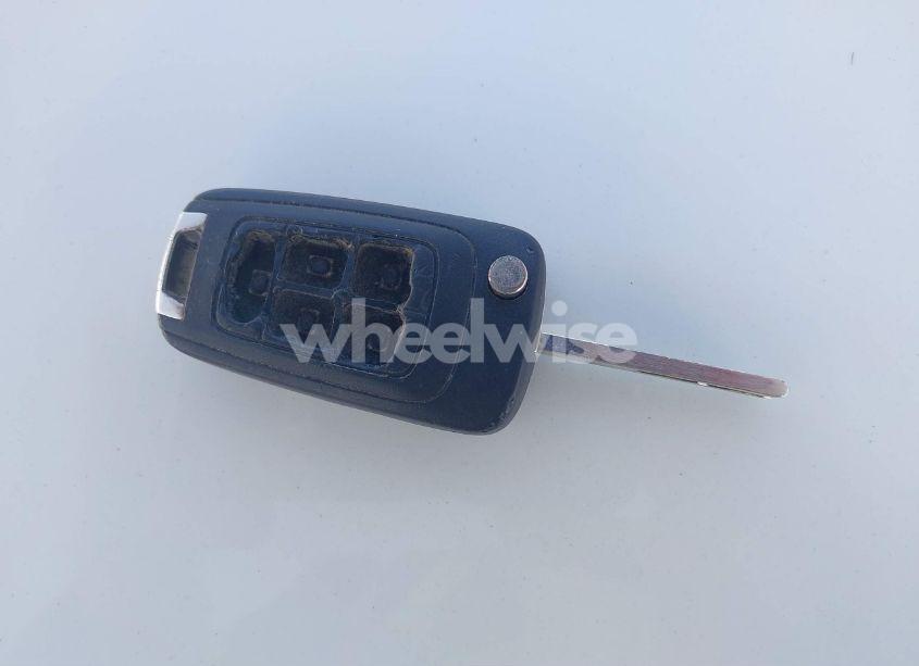 Photo 11 of 2013 Chevrolet Sonic LT AUTO (VIN 1G1JC5SH3D4104405)