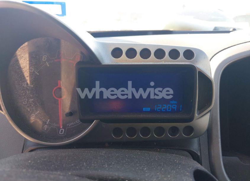 Photo 7 of 2013 Chevrolet Sonic LT AUTO (VIN 1G1JC5SH3D4104405)