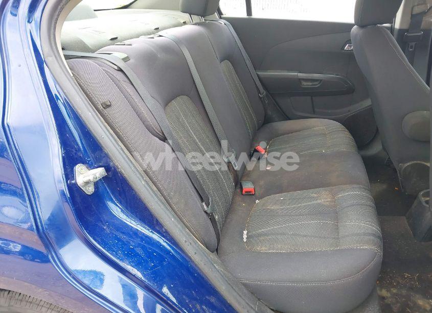 Photo 8 of 2013 Chevrolet Sonic LT AUTO (VIN 1G1JC5SH3D4118093)