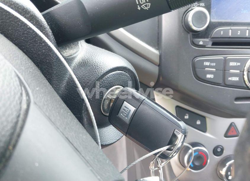 Photo 11 of 2013 Chevrolet Sonic LT AUTO (VIN 1G1JC5SH3D4233406)