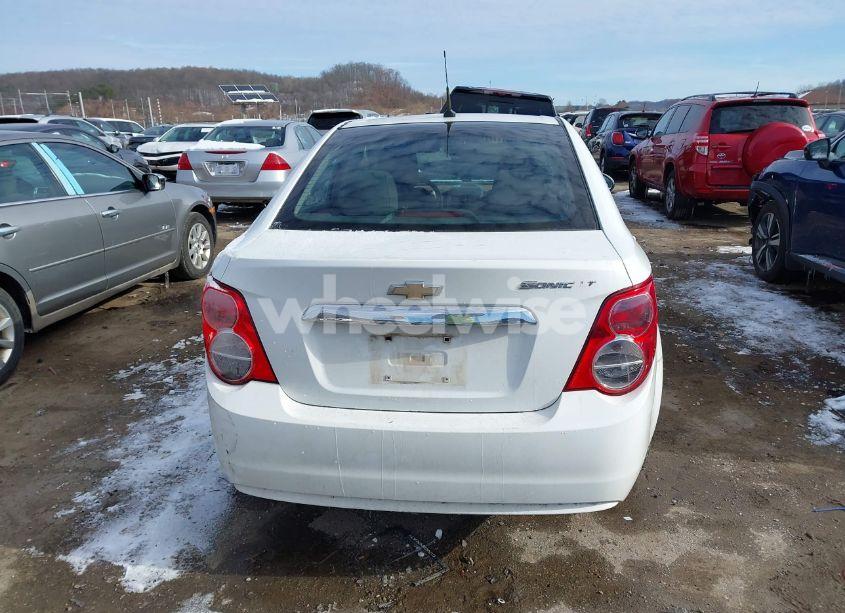 Photo 15 of 2014 Chevrolet Sonic LT AUTO (VIN 1G1JC5SH3E4136580)