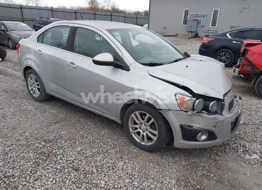 2014 Chevrolet Sonic LT AUTO (VIN 1G1JC5SH3E4138488) main photo