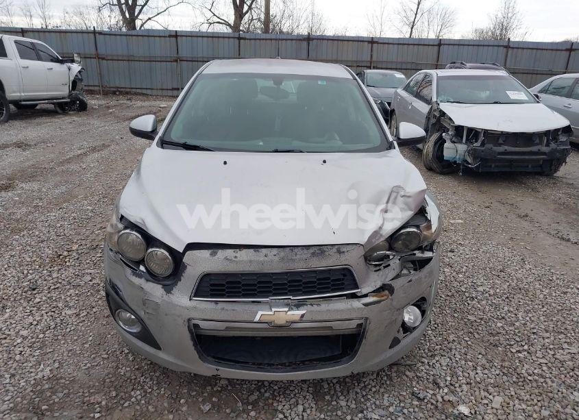 Photo 12 of 2014 Chevrolet Sonic LT AUTO (VIN 1G1JC5SH3E4138488)