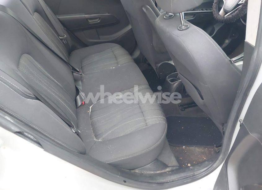 Photo 8 of 2014 Chevrolet Sonic LT AUTO (VIN 1G1JC5SH3E4138488)