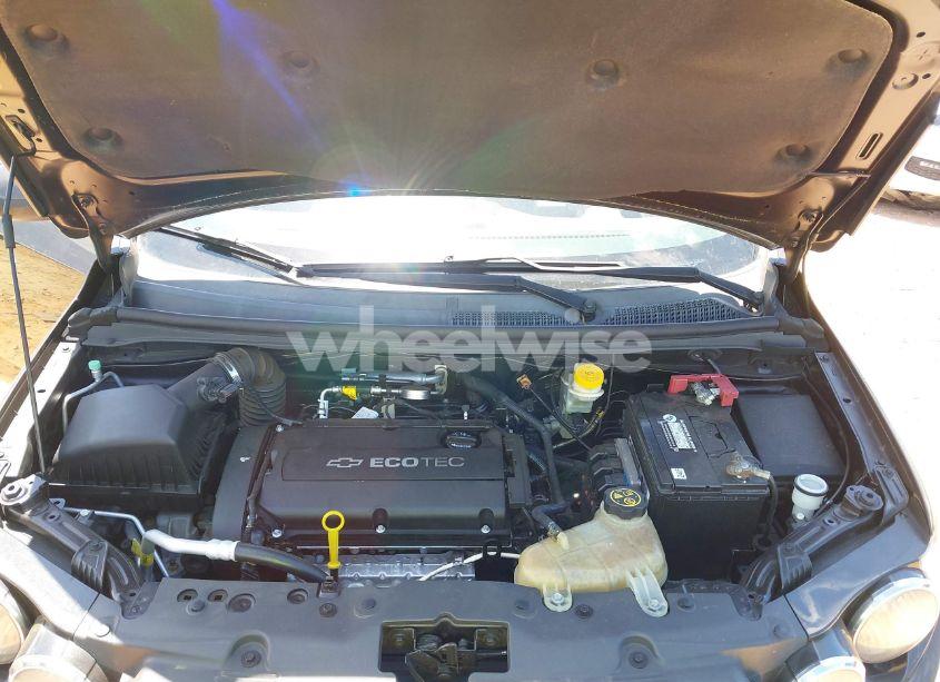 Photo 10 of 2014 Chevrolet Sonic LT AUTO (VIN 1G1JC5SH3E4139348)