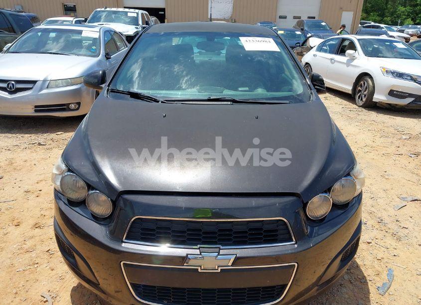 Photo 12 of 2014 Chevrolet Sonic LT AUTO (VIN 1G1JC5SH3E4139348)