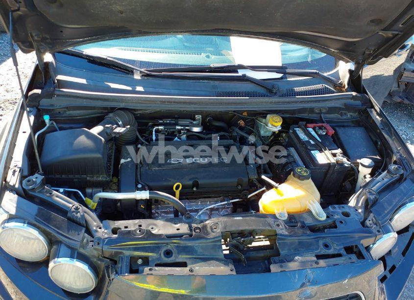 Photo 10 of 2014 Chevrolet Sonic LT AUTO (VIN 1G1JC5SH3E4148597)