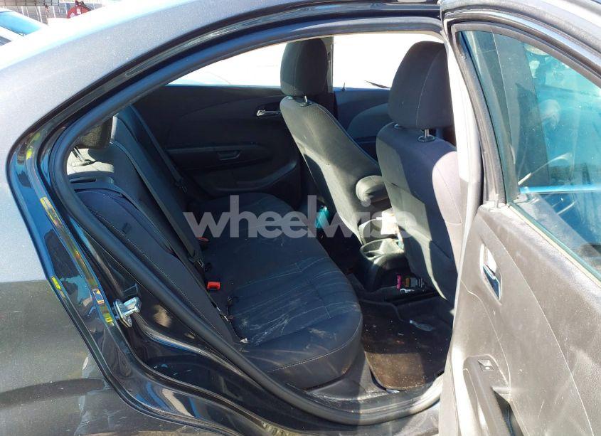 Photo 8 of 2014 Chevrolet Sonic LT AUTO (VIN 1G1JC5SH3E4148597)