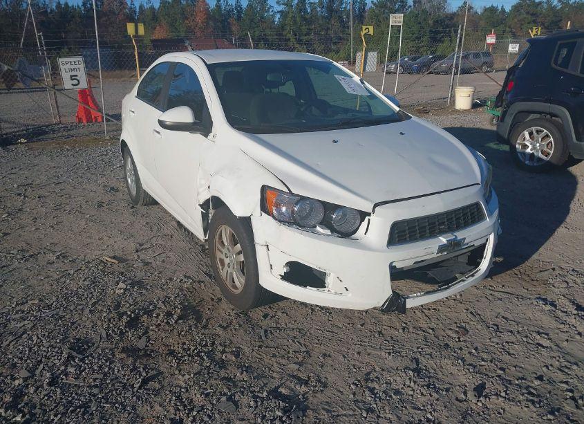 2014 Chevrolet Sonic LT AUTO (VIN 1G1JC5SH3E4155369) main photo