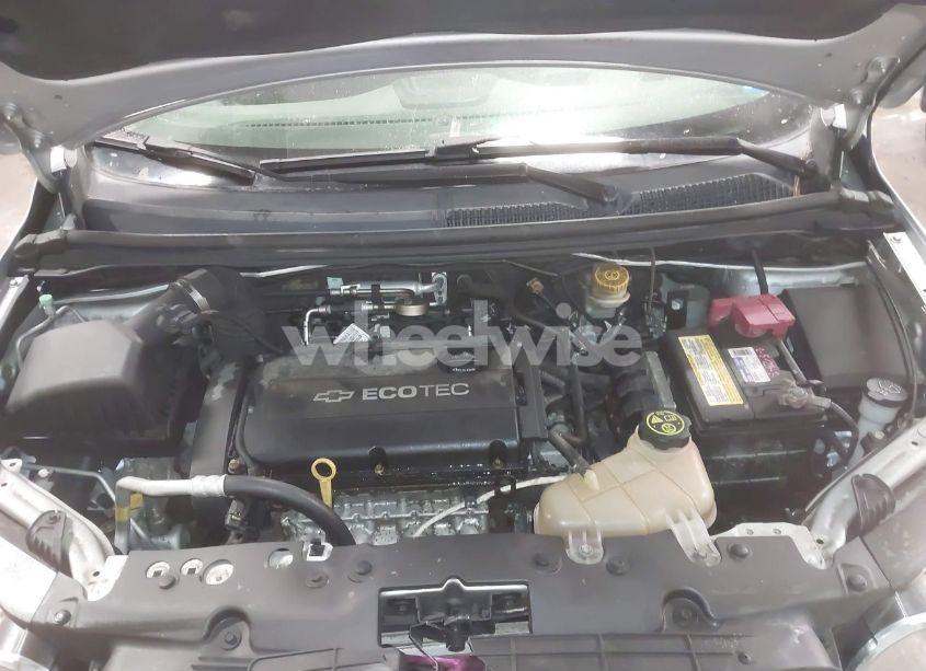 Photo 10 of 2014 Chevrolet Sonic LT AUTO (VIN 1G1JC5SH3E4177095)