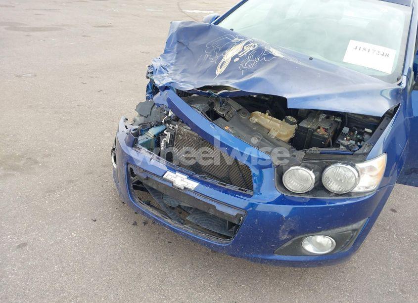 Photo 6 of 2014 Chevrolet Sonic LT AUTO (VIN 1G1JC5SH3E4191885)