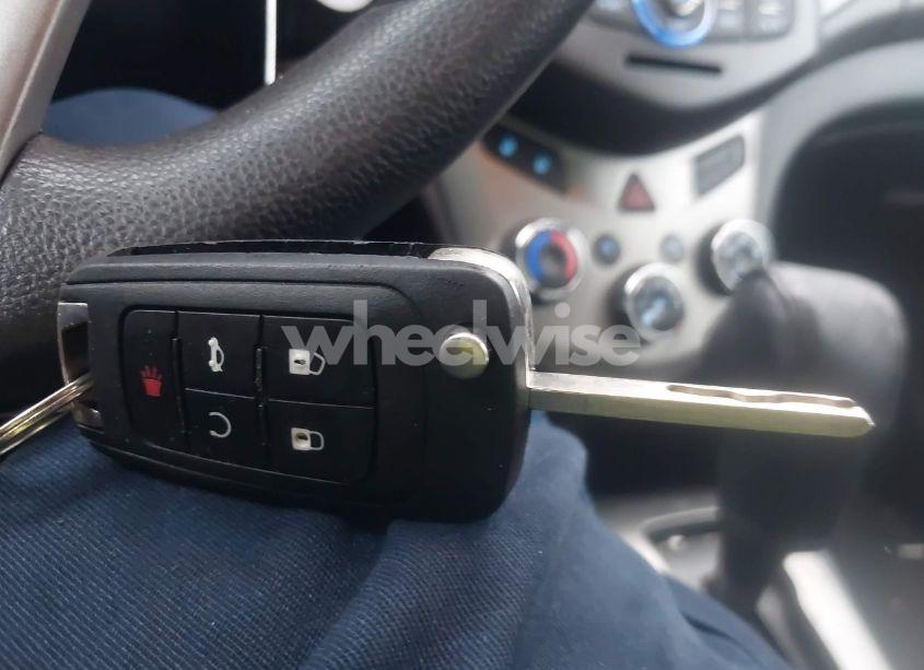 Photo 11 of 2014 Chevrolet Sonic LT AUTO (VIN 1G1JC5SH3E4212735)