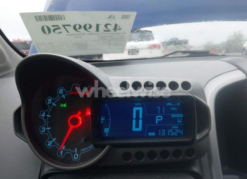 Photo 7 of 2014 Chevrolet Sonic LT AUTO (VIN 1G1JC5SH3E4212735)