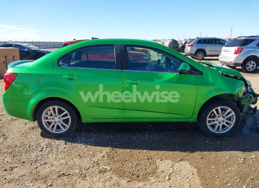 Photo 12 of 2014 Chevrolet Sonic LT (VIN 1G1JC5SH3E4219619)