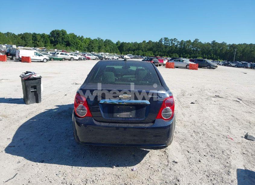 Photo 16 of 2015 Chevrolet Sonic LT AUTO (VIN 1G1JC5SH3F4154692)