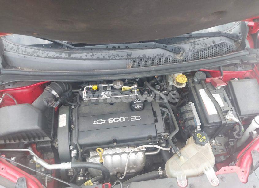 Photo 10 of 2015 Chevrolet Sonic LT AUTO (VIN 1G1JC5SH3F4216253)