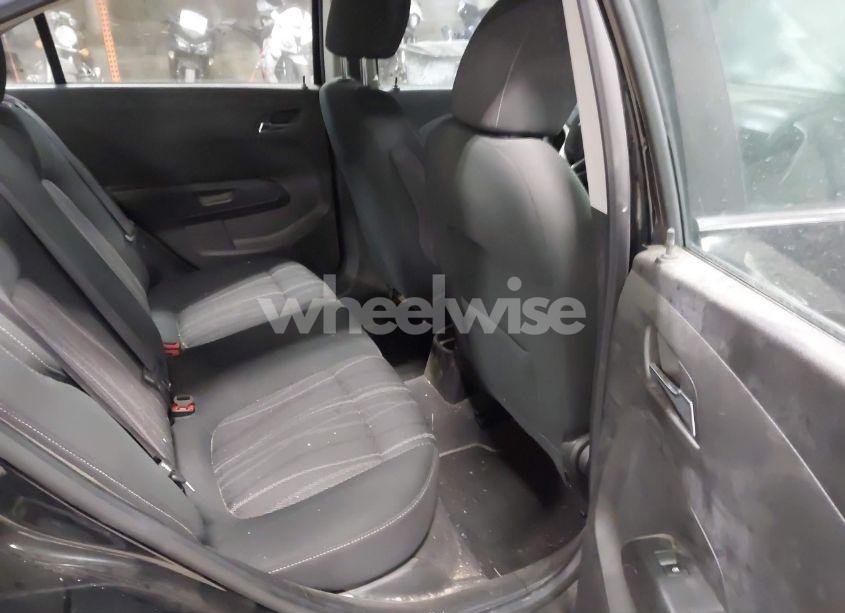 Photo 8 of 2012 Chevrolet Sonic 2LT (VIN 1G1JC5SH4C4129585)