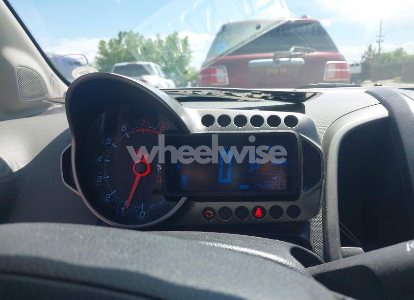 Photo 7 of 2012 Chevrolet Sonic 2LT (VIN 1G1JC5SH4C4158102)