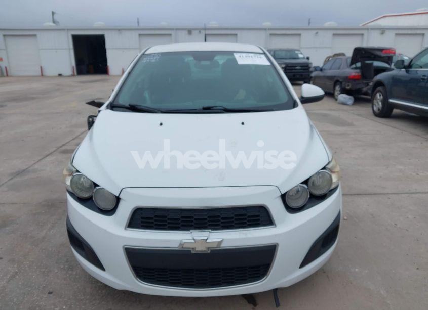 Photo 12 of 2012 Chevrolet Sonic 2LT (VIN 1G1JC5SH4C4192752)