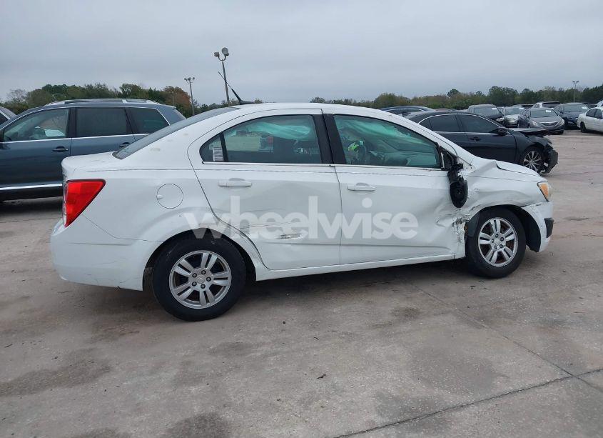 Photo 13 of 2012 Chevrolet Sonic 2LT (VIN 1G1JC5SH4C4192752)
