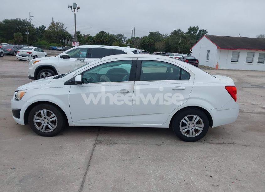 Photo 14 of 2012 Chevrolet Sonic 2LT (VIN 1G1JC5SH4C4192752)