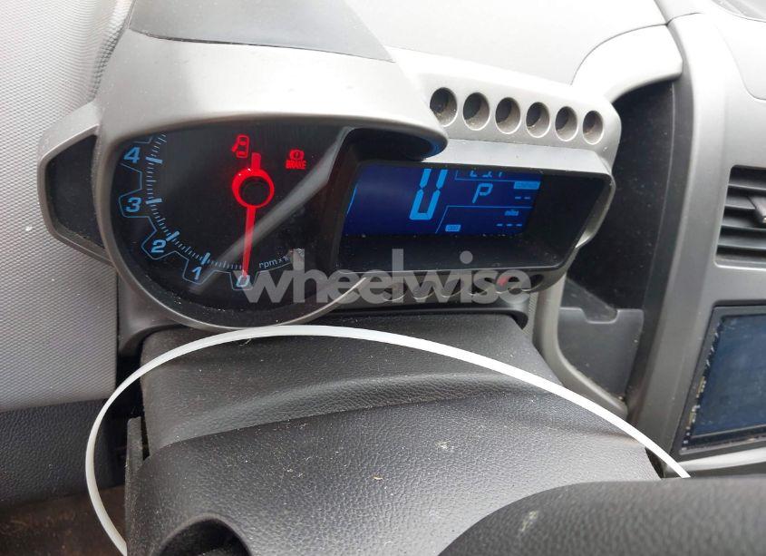 Photo 7 of 2013 Chevrolet Sonic LT AUTO (VIN 1G1JC5SH4D4124601)