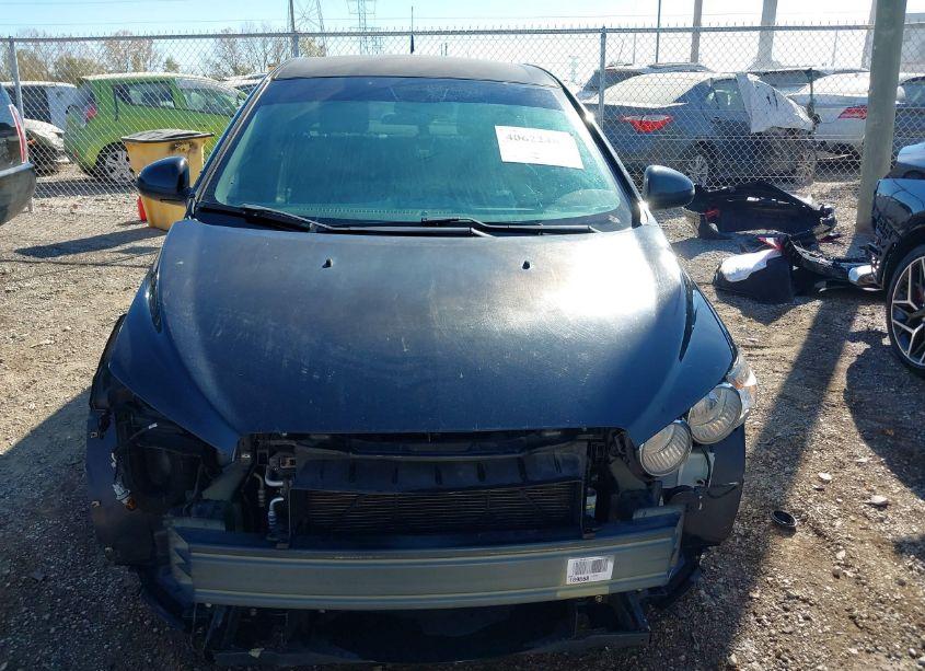 Photo 13 of 2013 Chevrolet Sonic LT AUTO (VIN 1G1JC5SH4D4155038)