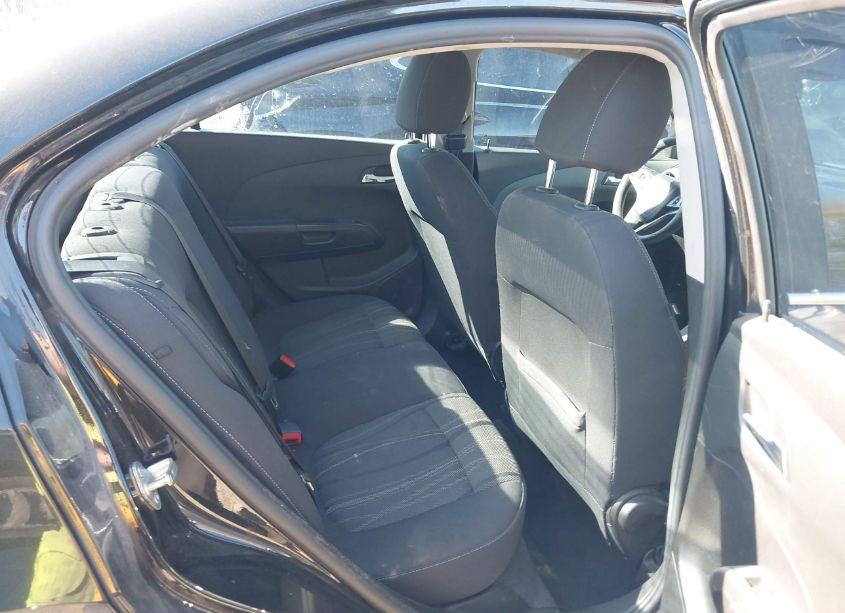 Photo 8 of 2013 Chevrolet Sonic LT AUTO (VIN 1G1JC5SH4D4155038)