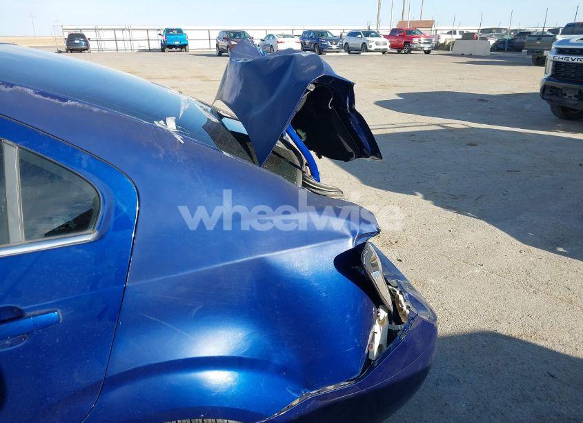 Photo 6 of 2013 Chevrolet Sonic LT AUTO (VIN 1G1JC5SH4D4254569)