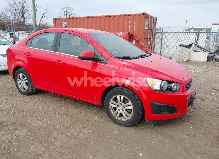 2014 Chevrolet Sonic LT AUTO (VIN 1G1JC5SH4E4125118) main photo