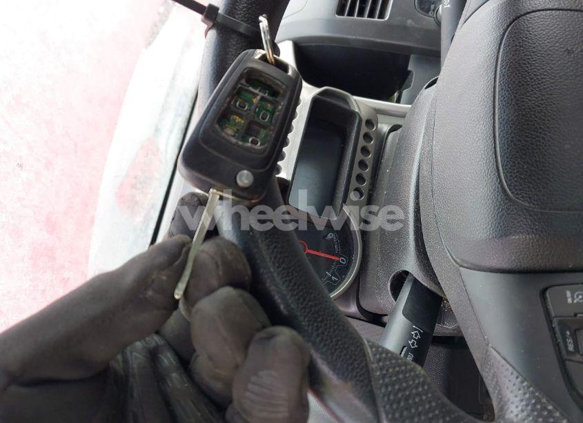 Photo 11 of 2014 Chevrolet Sonic LT AUTO (VIN 1G1JC5SH4E4125118)