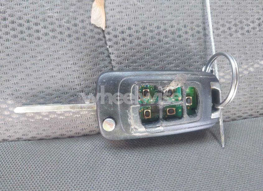 Photo 11 of 2014 Chevrolet Sonic LT AUTO (VIN 1G1JC5SH4E4142811)