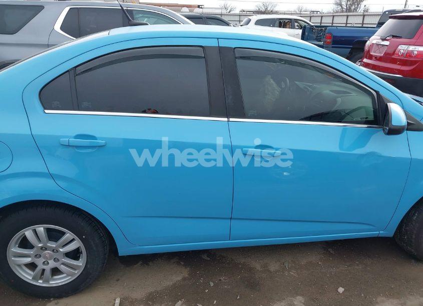 Photo 13 of 2014 Chevrolet Sonic LT AUTO (VIN 1G1JC5SH4E4156689)