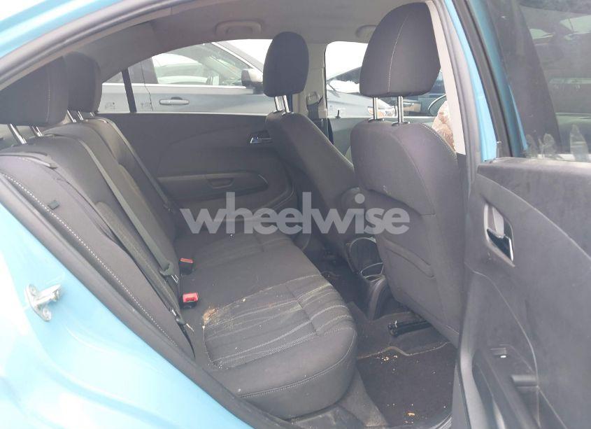 Photo 8 of 2014 Chevrolet Sonic LT AUTO (VIN 1G1JC5SH4E4156689)