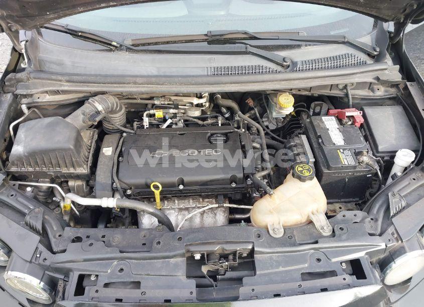 Photo 10 of 2014 Chevrolet Sonic LT AUTO (VIN 1G1JC5SH4E4172116)