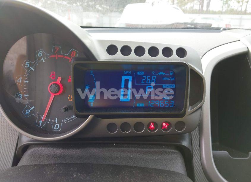 Photo 7 of 2014 Chevrolet Sonic LT AUTO (VIN 1G1JC5SH4E4172116)