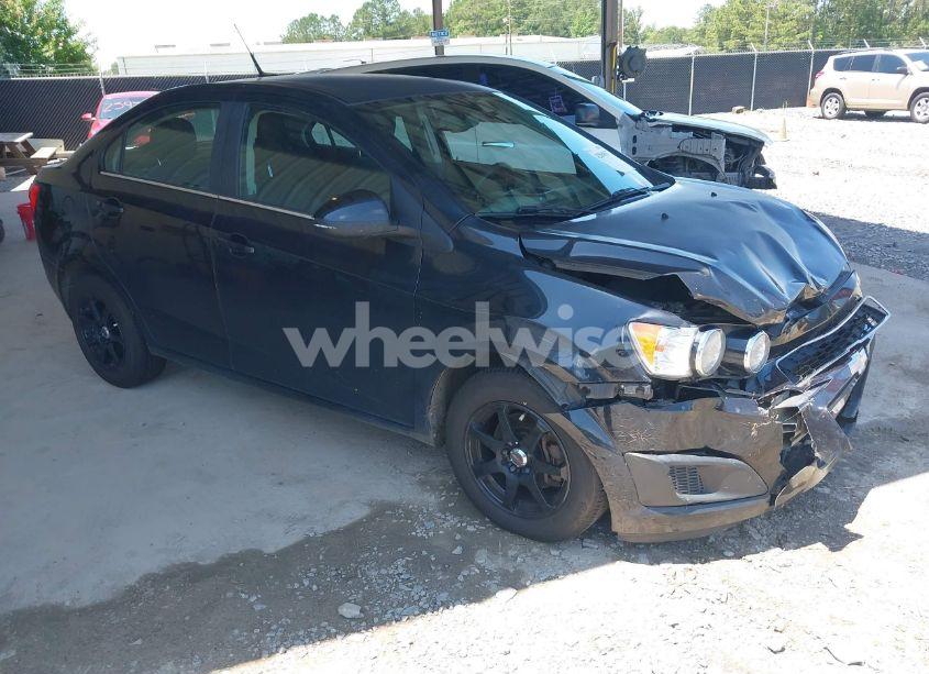 2014 Chevrolet Sonic LT AUTO (VIN 1G1JC5SH4E4241628) main photo