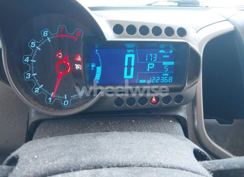 Photo 7 of 2014 Chevrolet Sonic LT AUTO (VIN 1G1JC5SH4E4241628)