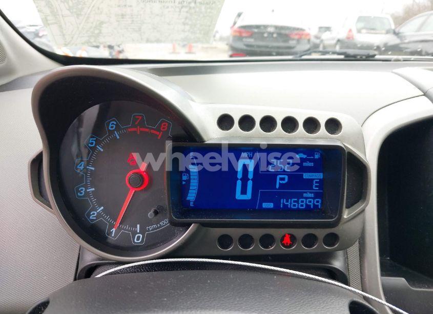 Photo 7 of 2015 Chevrolet Sonic LT AUTO (VIN 1G1JC5SH4F4106134)