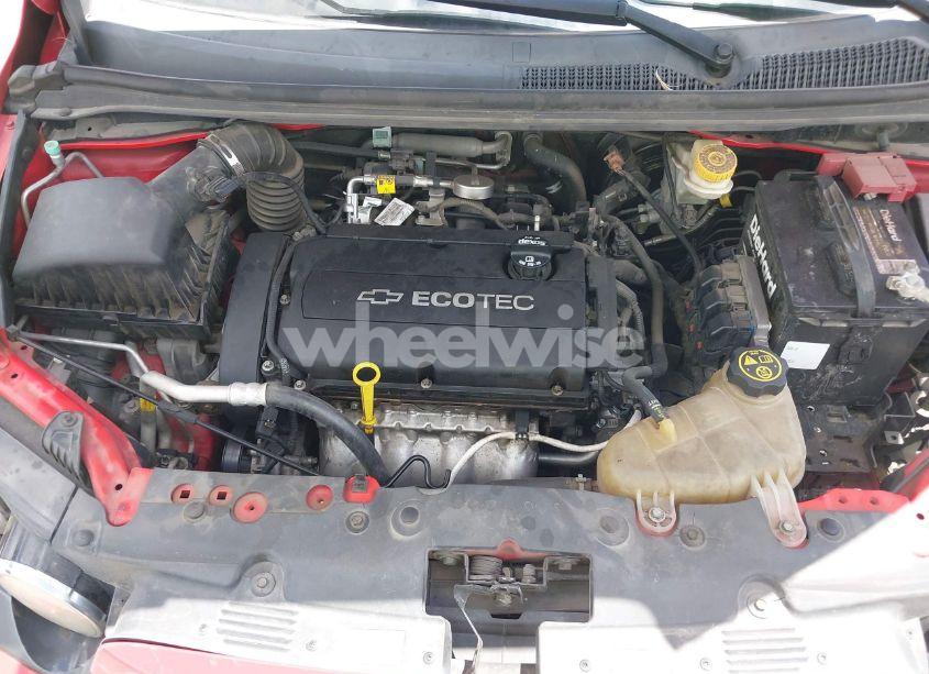 Photo 10 of 2015 Chevrolet Sonic LT AUTO (VIN 1G1JC5SH4F4160047)