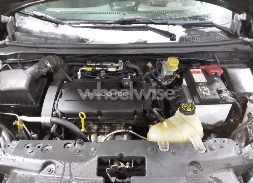 Photo 10 of 2015 Chevrolet Sonic LT AUTO (VIN 1G1JC5SH4F4175423)