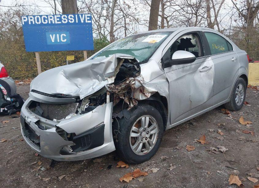 Photo 6 of 2012 Chevrolet Sonic 2LT (VIN 1G1JC5SH5C4132964)