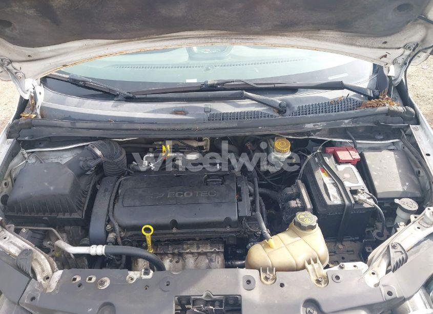 Photo 10 of 2012 Chevrolet Sonic 2LT (VIN 1G1JC5SH5C4184501)