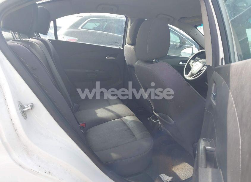 Photo 8 of 2012 Chevrolet Sonic 2LT (VIN 1G1JC5SH5C4184501)