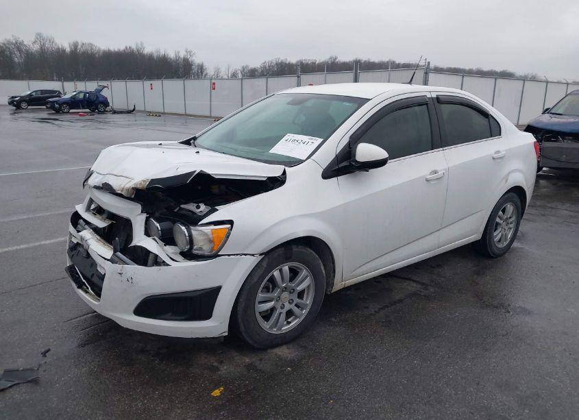 Photo 2 of 2012 Chevrolet Sonic 2LT (VIN 1G1JC5SH5C4186250)