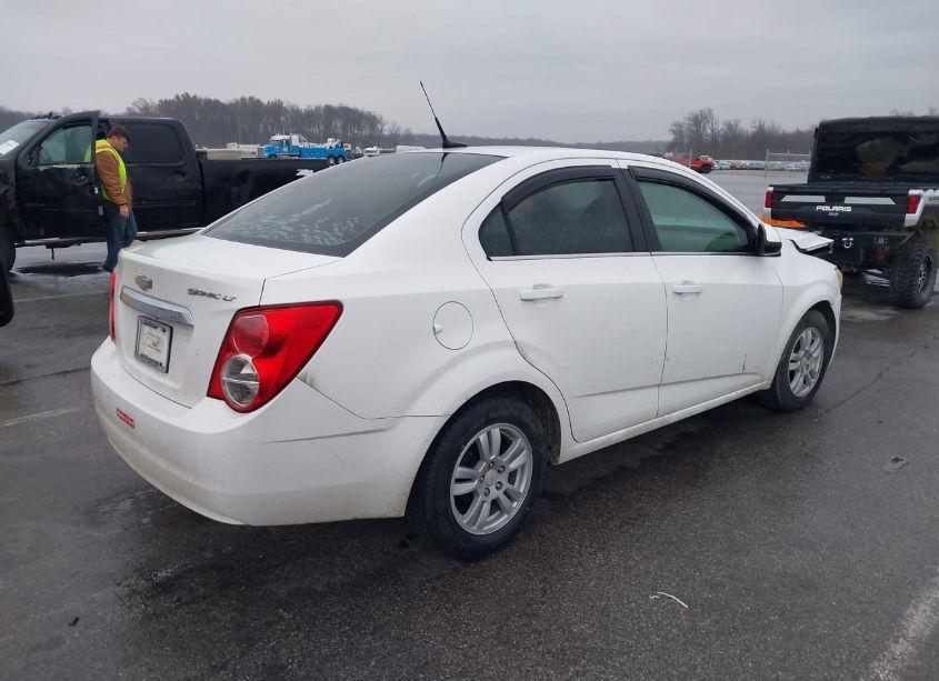 Photo 4 of 2012 Chevrolet Sonic 2LT (VIN 1G1JC5SH5C4186250)