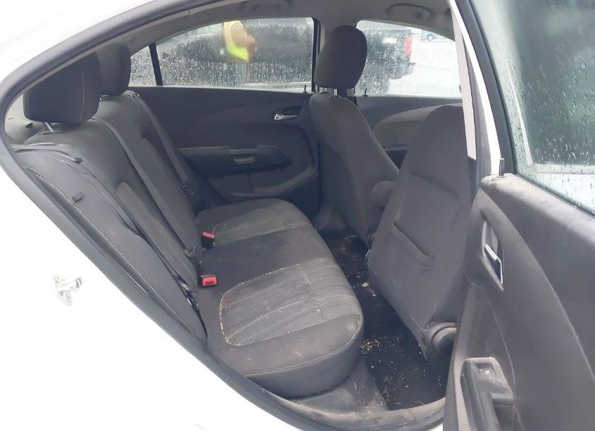 Photo 8 of 2012 Chevrolet Sonic 2LT (VIN 1G1JC5SH5C4186250)