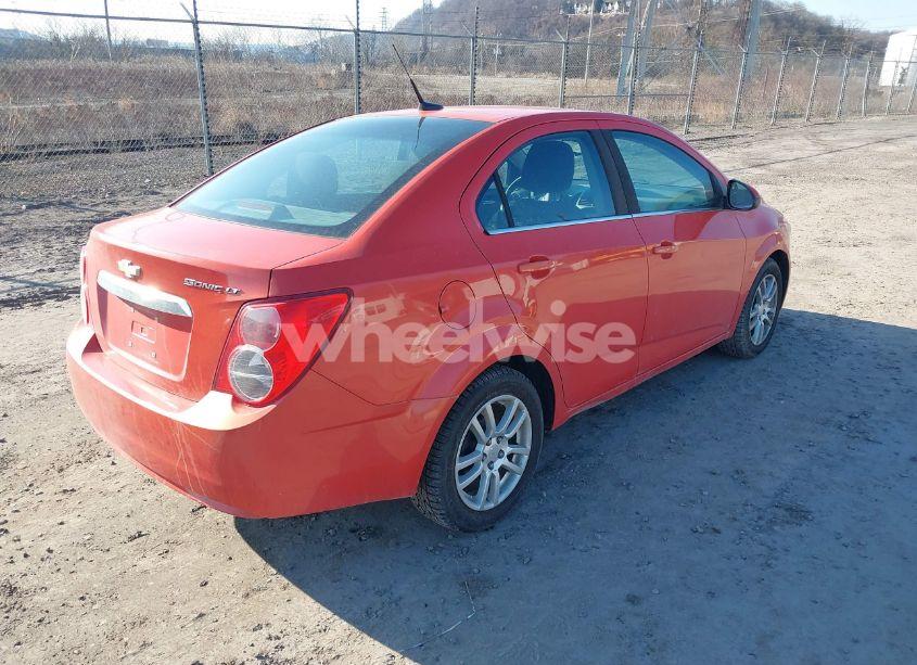 Photo 4 of 2012 Chevrolet Sonic 2LT (VIN 1G1JC5SH5C4223278)