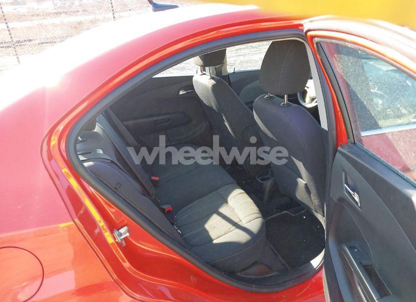 Photo 8 of 2012 Chevrolet Sonic 2LT (VIN 1G1JC5SH5C4223278)
