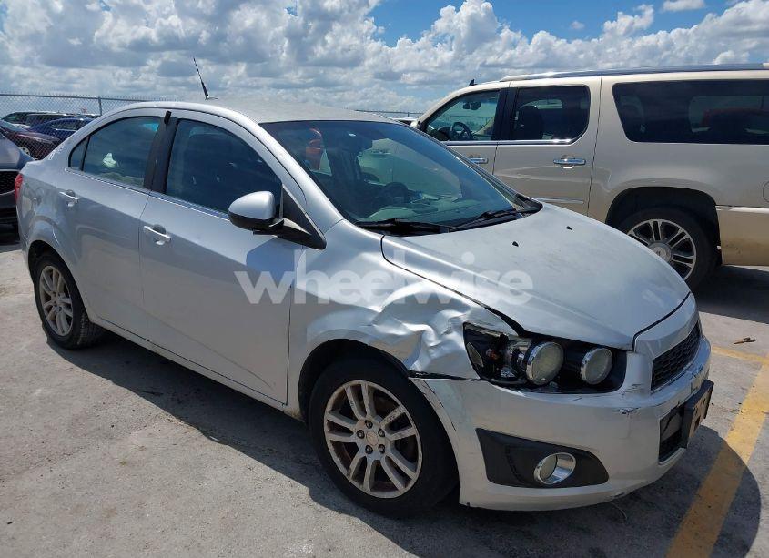 2013 Chevrolet Sonic LT AUTO (VIN 1G1JC5SH5D4139740) main photo